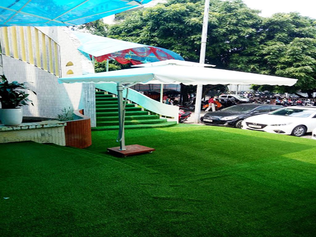 Dù Lệch Tâm Vuông Che Quán Cafe 3.5m
