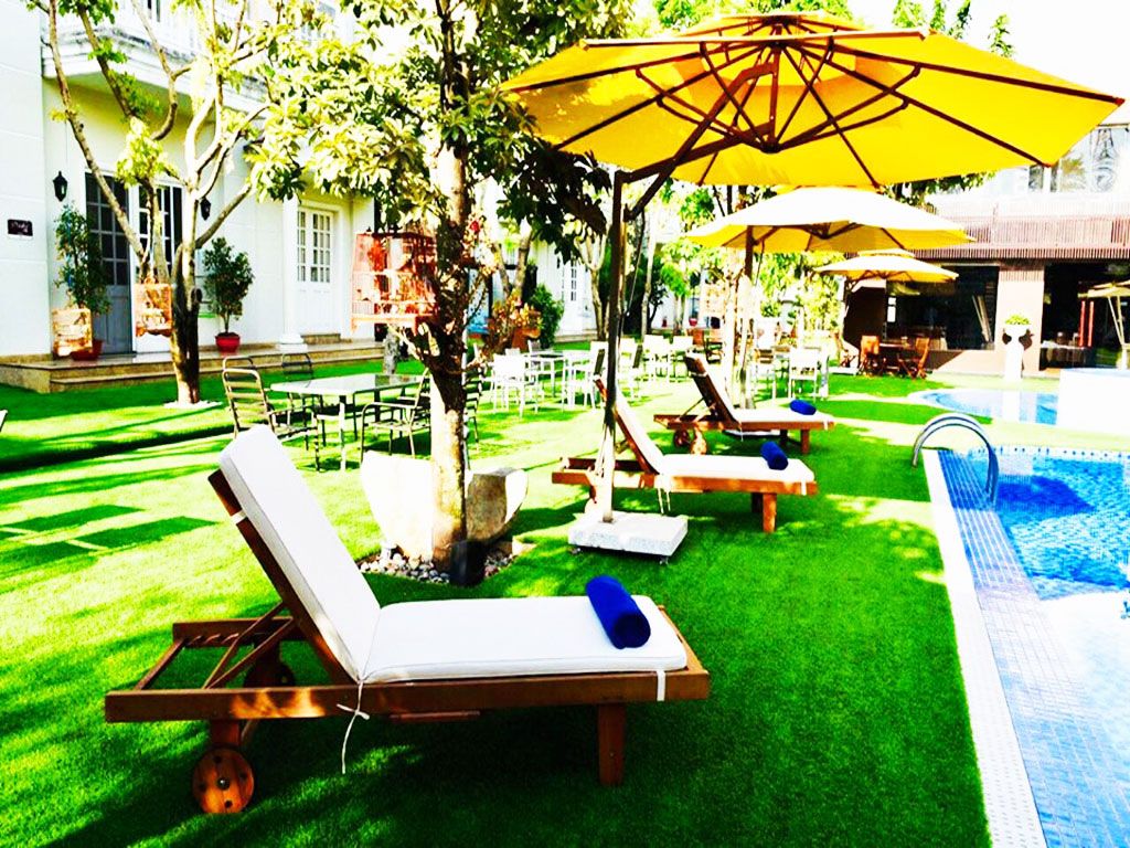Dù Che Nắng Lệch Tâm Tròn Quán Cafe 3.3m