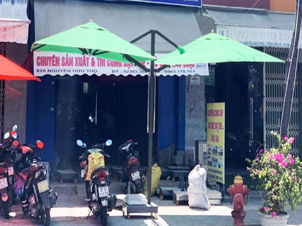 Ô Dù Che Nắng Ngoài Trời