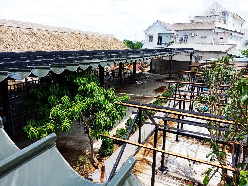 Thi Công Mái Xếp Mái Hiên Mái Che Di Động Quán Cafe Giá Rẻ