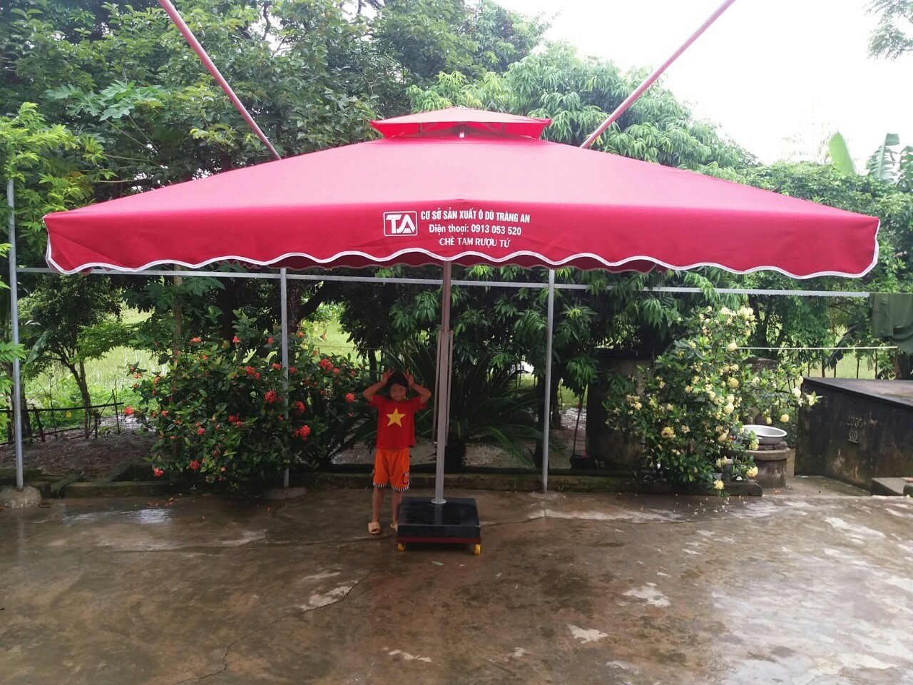 Dù che nắng quận 2